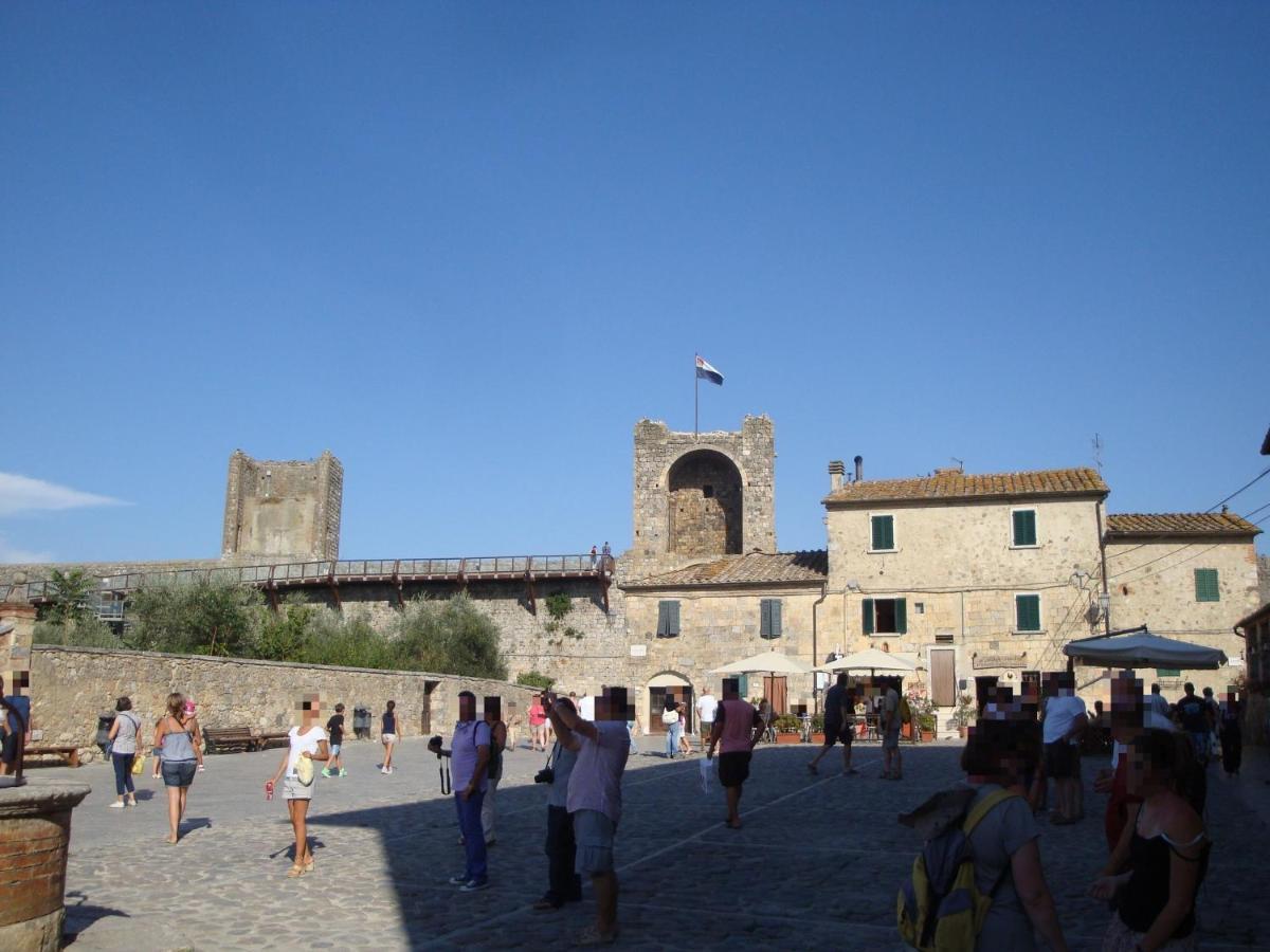 Sognare Nel Castello 호텔 몬테리지오니 외부 사진